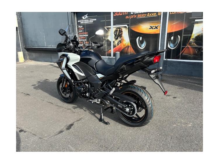 KAWASAKI VERSYS 1100 SE Grand Tourer