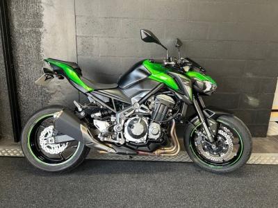KAWASAKI Z 900