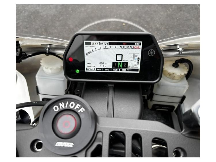 YAMAHA YZF 1000 R1 2024