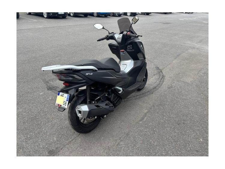 VOGE SR1 125
