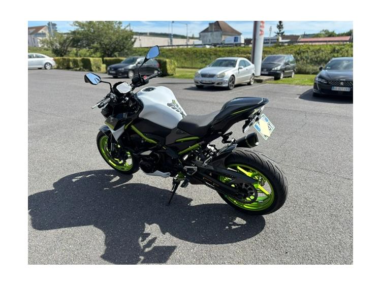 KAWASAKI Z 900