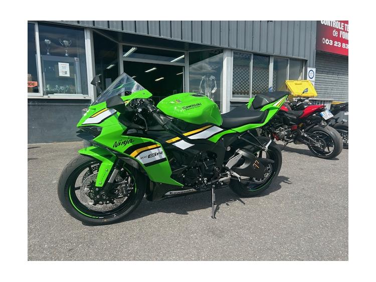 KAWASAKI ZX-6R 636