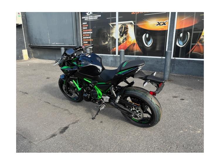 KAWASAKI Z650  